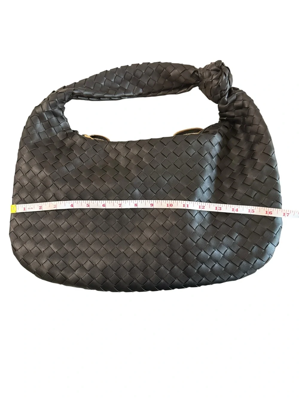 Woven Knot-Handle Shoulder Bag -‎ Black